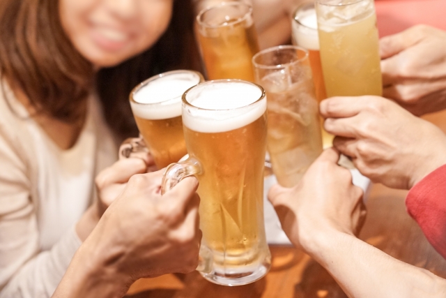 夏はビールで乾杯